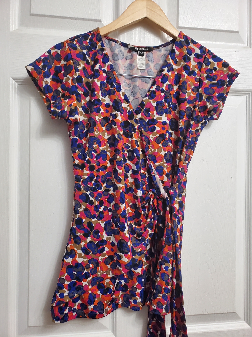 George Wrap-Style Top in Multicolor - SIZE M